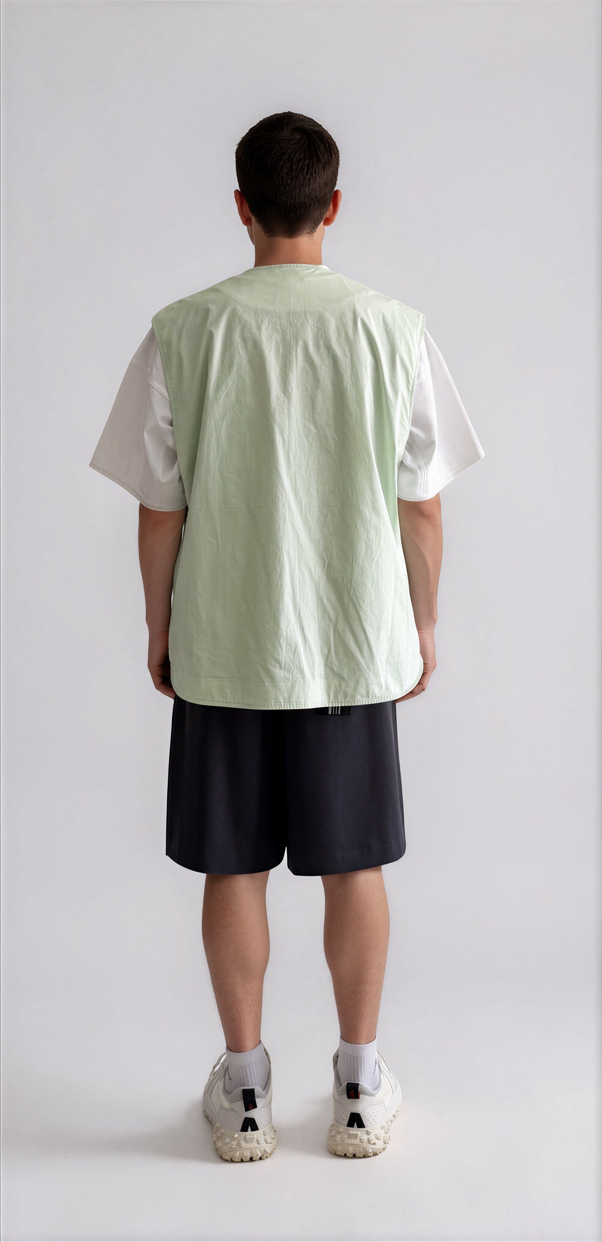 VEST "THE ROOF"
