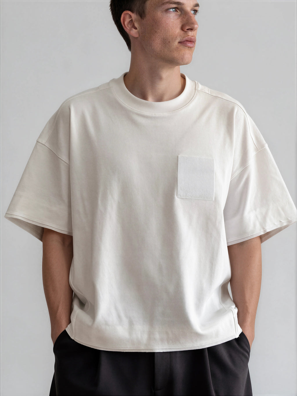 CAMISETA IDENTITY "THE WHITE CORE"