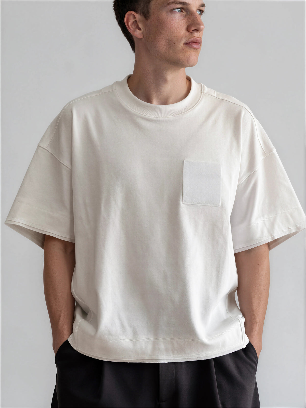 IDENTITY T-SHIRT "THE WHITE CORE"